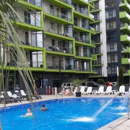 Marina Blue - Pool & Langa Plaja Mamaia Nord