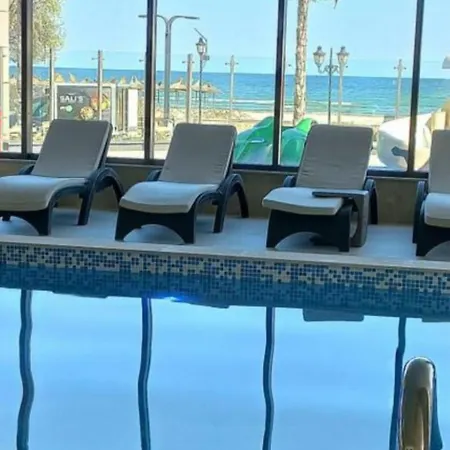 شقة Marina Blue - Pool & Langa Plaja Mamaia Nord Năvodari